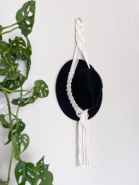 Single hat hanger macrame | NZ made